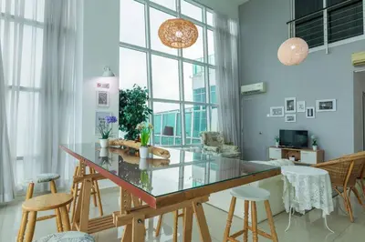 Gallery image of 2bedrooms Maritime Seaview Luxury Suite 2Carpark 2-9pax in Jelutong