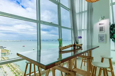 Gallery image of 2bedrooms Maritime Seaview Luxury Suite 2Carpark 2-9pax in Jelutong