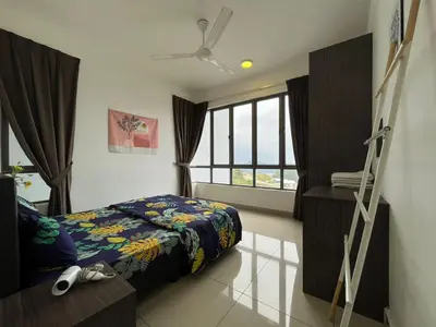 a bedroom with a bed and a ladder and a window at Ammara homestay @ Palas Horizon kea Farm in Brinchang